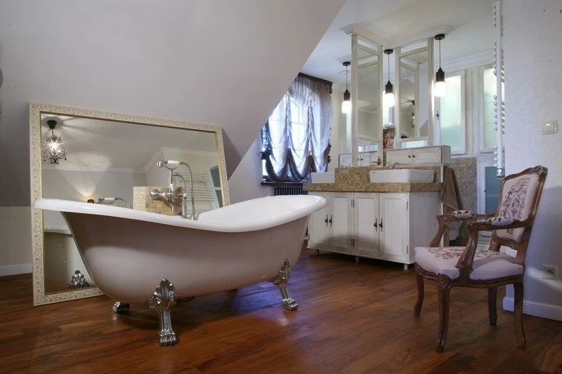  Cada de mijloc Besco Amelia 190x77 cm cu picioare crom