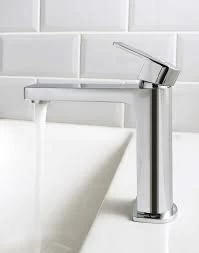 Baterie lavoar Ideal Standard Edge cu ventil metalic pop-up