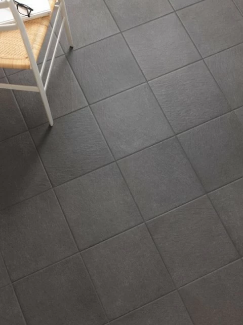 Gresie portelanata Sintesi Italia, Beola Black 60,4x30 cm