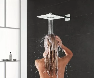 Set dus Grohe Rainshower 310 SmartActiv Cube cu para fixa si brat 142 mm