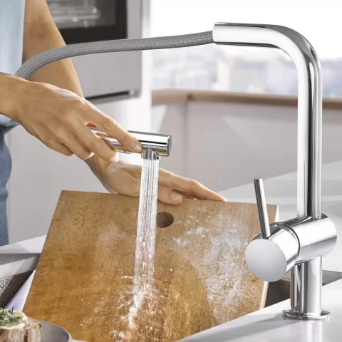Baterie bucatarie Grohe Minta crom lucios cu dus extractibil 