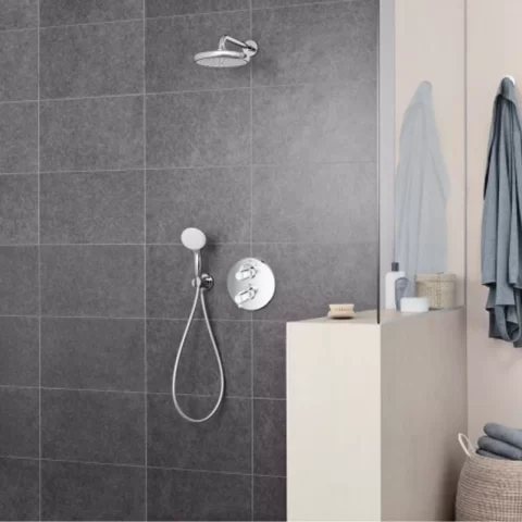 Palarie si brat de dus Grohe Tempesta 250 rotunda crom lucios