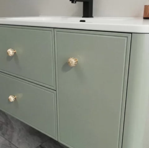 Set complet mobilier baie suspendat Serena cu lavoar și dulap cu oglindă LED – verde fistic