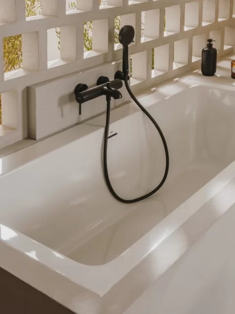 Furtun dus Roca flexibil 175 cm, negru mat