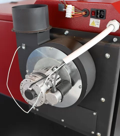 Centrala mixta Lemn/Pelet Fornello Tera 28 kW, aprindere automanta la peleti, buncar peleti 95 kg