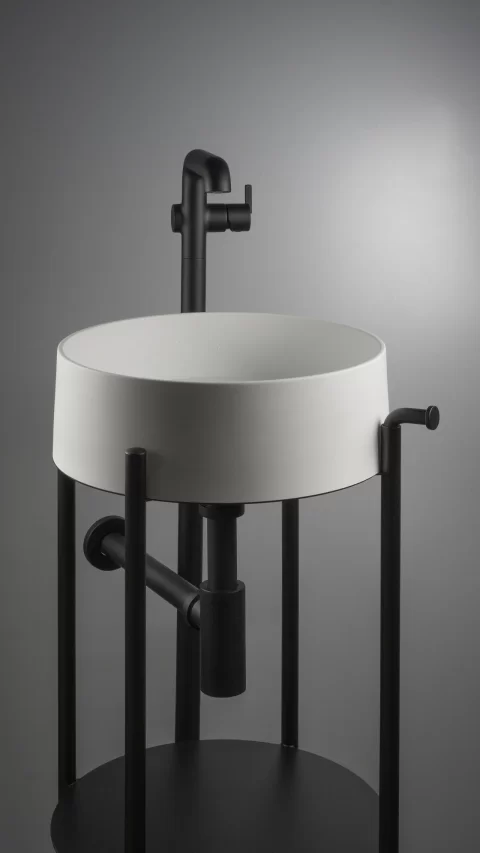 Baterie lavoar freestanding Deante Silia 109cm, negru mat
