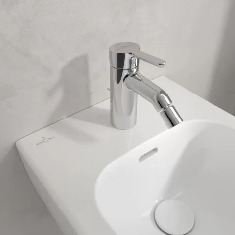Bideu suspendat Villeroy&Boch Skyla 37x53cm cu CeramicPlus, cu ventil, preaplin si orificiu de baterie